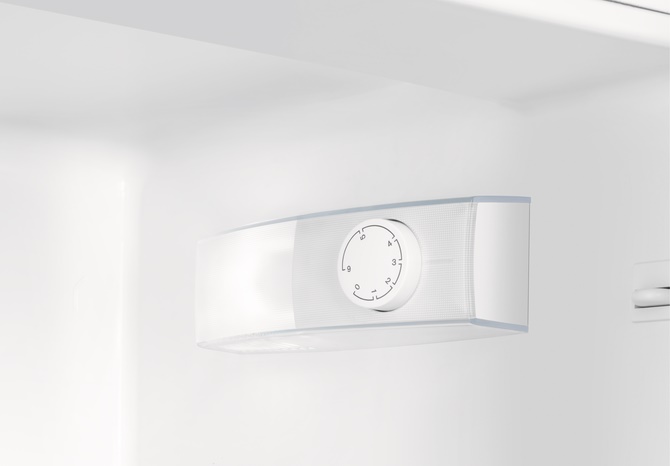 ugradni-frizider-electrolux-LRB3AE12S- ELECTROLUX LRB3AE12S ugradni frižider bez komore za zamrzavanje