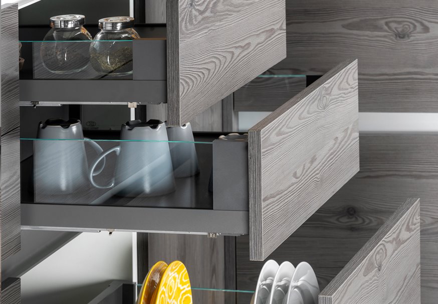 fioka-emuca-vertex-sa-staklenim-stranicama-visine-131mm-