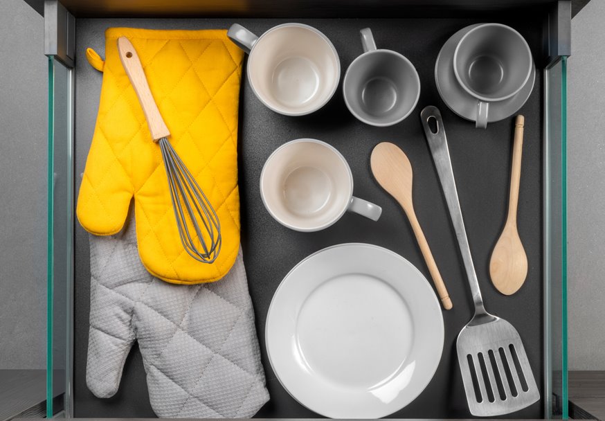 fioka-emuca-vertex-sa-staklenim-stranicama-visine-131mm-pogled-1 FIOKA EMUCA VERTEX SA STAKLENIM STRANICAMA VISINE