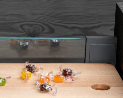 FIOKA EMUCA VERTEX SA STAKLENIM STRANICAMA VISINE