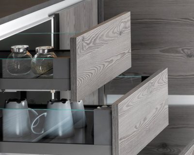 FIOKA EMUCA VERTEX SA STAKLENIM STRANICAMA VISINE