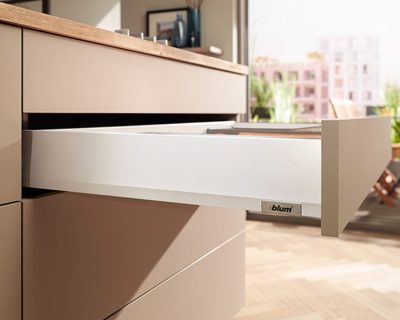 FIOKA BLUM MERIVOBOX VISINE M 91mm