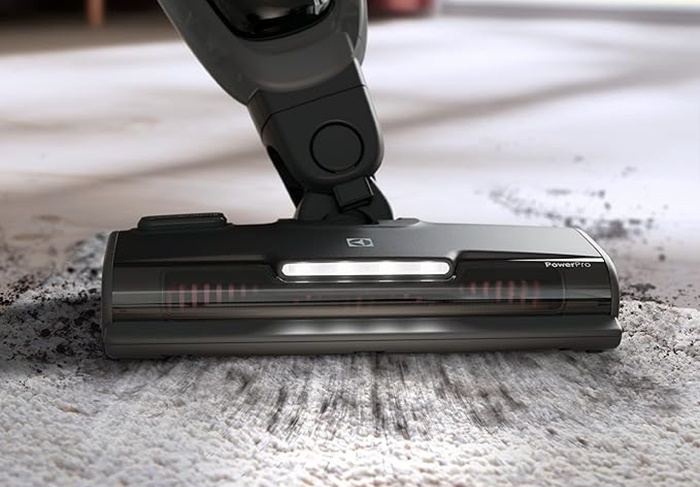 stapni-usisivac-electrolux-ES52CB18SH-led-svetlo ELECTROLUX ES52CB18SH 2IN1 bežični štapni usisivač