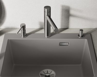 Slavina Blanco Alta-S II SATEN DARK STEEL sa tušem