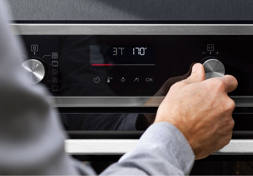 ugradna-rerna-electrolux-KODDP77WX-displej- ELECTROLUX KODDP77WH ugradna rerna