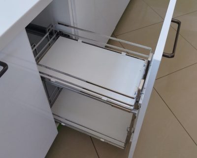 PREMIUM LINE IZVLAČNA ŽIČANA KORPA SA 2 POLICE