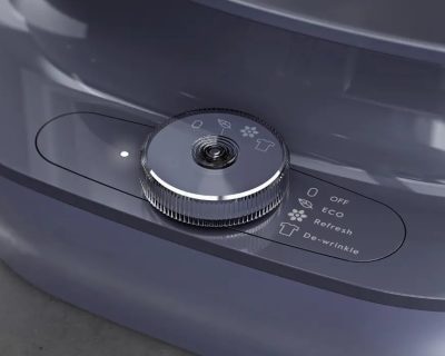 ELECTROLUX E7US1-4MN pegla za vertikalno peglanje