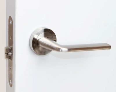 Kvaka za vrata sa rozetom PALBOX SIDNEY nikl brušeni