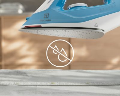 ELECTROLUX E5SI2-4CB pegla Iron Cerulean