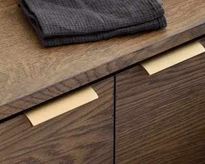 RUČICA FURNIPART EDGE STRAIGHT ZLATNA BRUŠENA