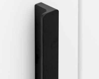 RUČICA FURNIPART ELAN CRNA MAT BRUŠENA