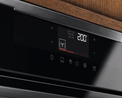 ELECTROLUX KOFCH36H ugradna rerna