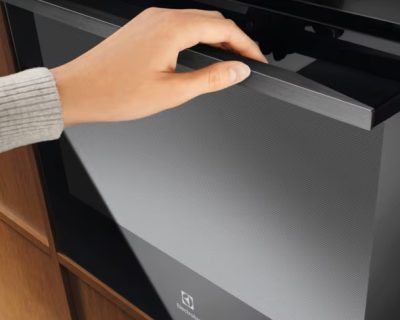 ELECTROLUX KOFCP86H ugradna rerna