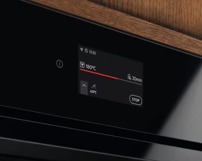 ELECTROLUX LOE9P3XZ ugradna rerna, WI-FI povezivanje, MealAssist aplikacija