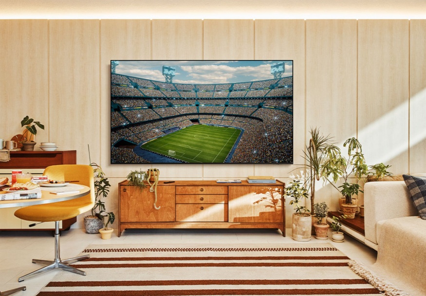 crystal-uhd-led-tv-samsung-UE55U8092HUXXH-u-prostoru- SAMSUNG UE55U8092HUXXH TV LED SMART 55″