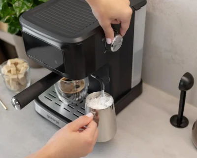 Gorenje ESCM15CDB aparat za espresso kafu