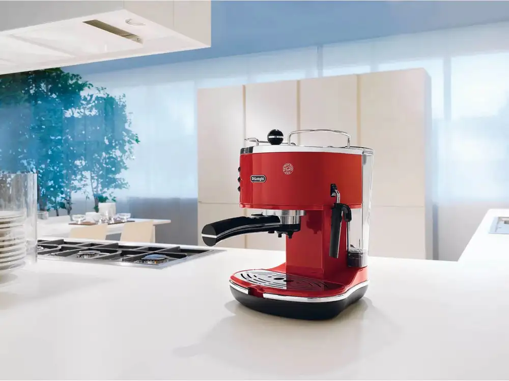 aparat-za-spresso-kafu-delonghi-icona-eco-311-r-u-prostoru DeLonghi ECO 311.R aparat za espresso kafu
